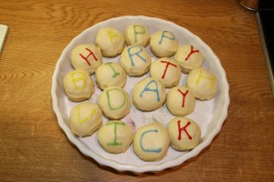 Vicki's cake balls