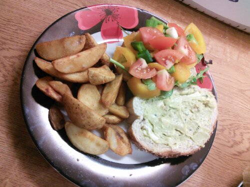 Salad sandwich and wedges