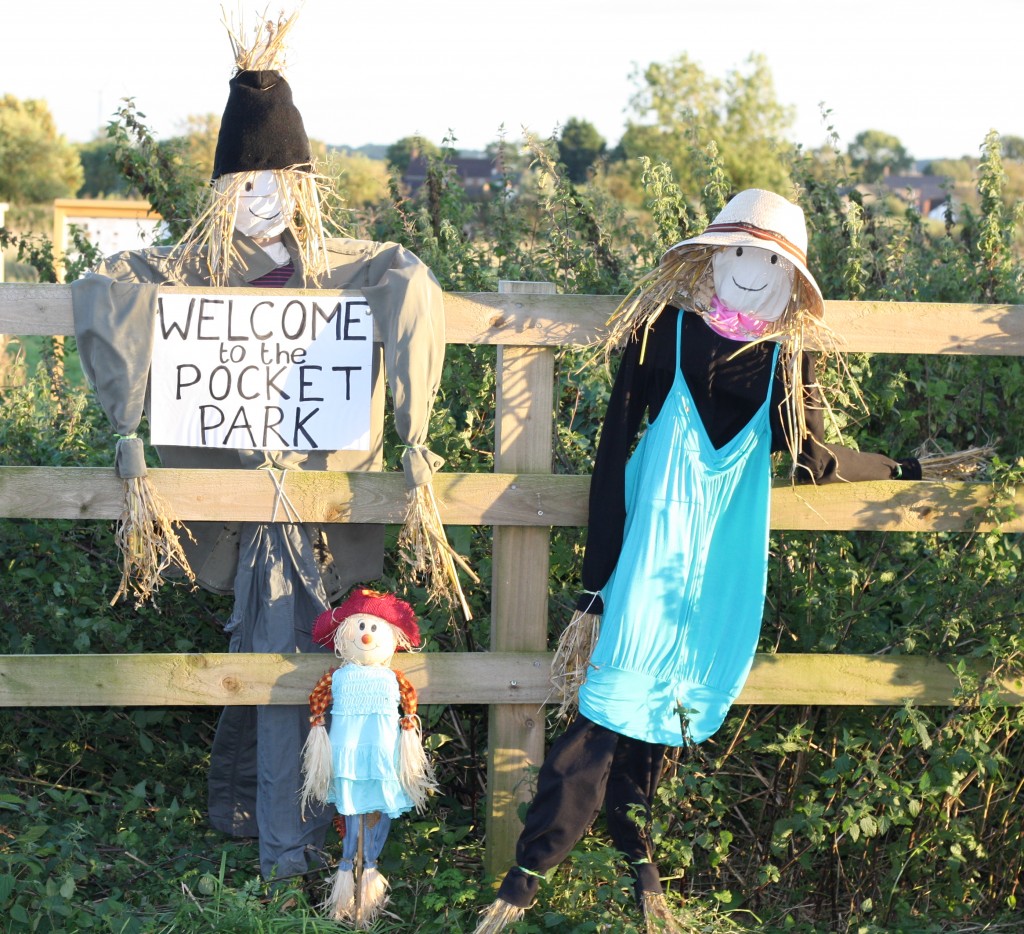 Stanwick scarecrows