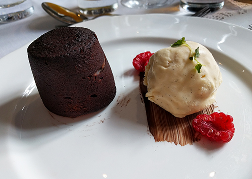 Chocolate fondant dessert